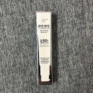 It Cosmetics Bye Bye Foundation - Light Medium